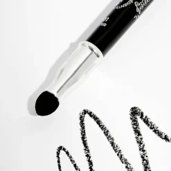 Adopt Le Noir| Crayon Pour Les Yeux