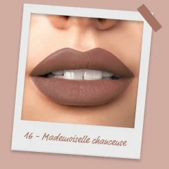 Adopt Tout Tapis Long| Rouge À Lèvres